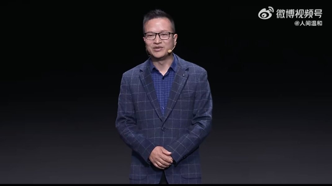 技术浪潮席卷而来，上海国际学校的孩子率先玩转AI。编程、小游戏信手拈来，想象力遇