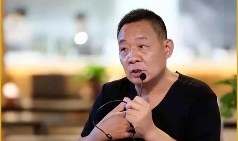 胖东来这次给员工5万元补偿并不是全部，它同时做了两件事：赔钱保护员工，追责处理侵