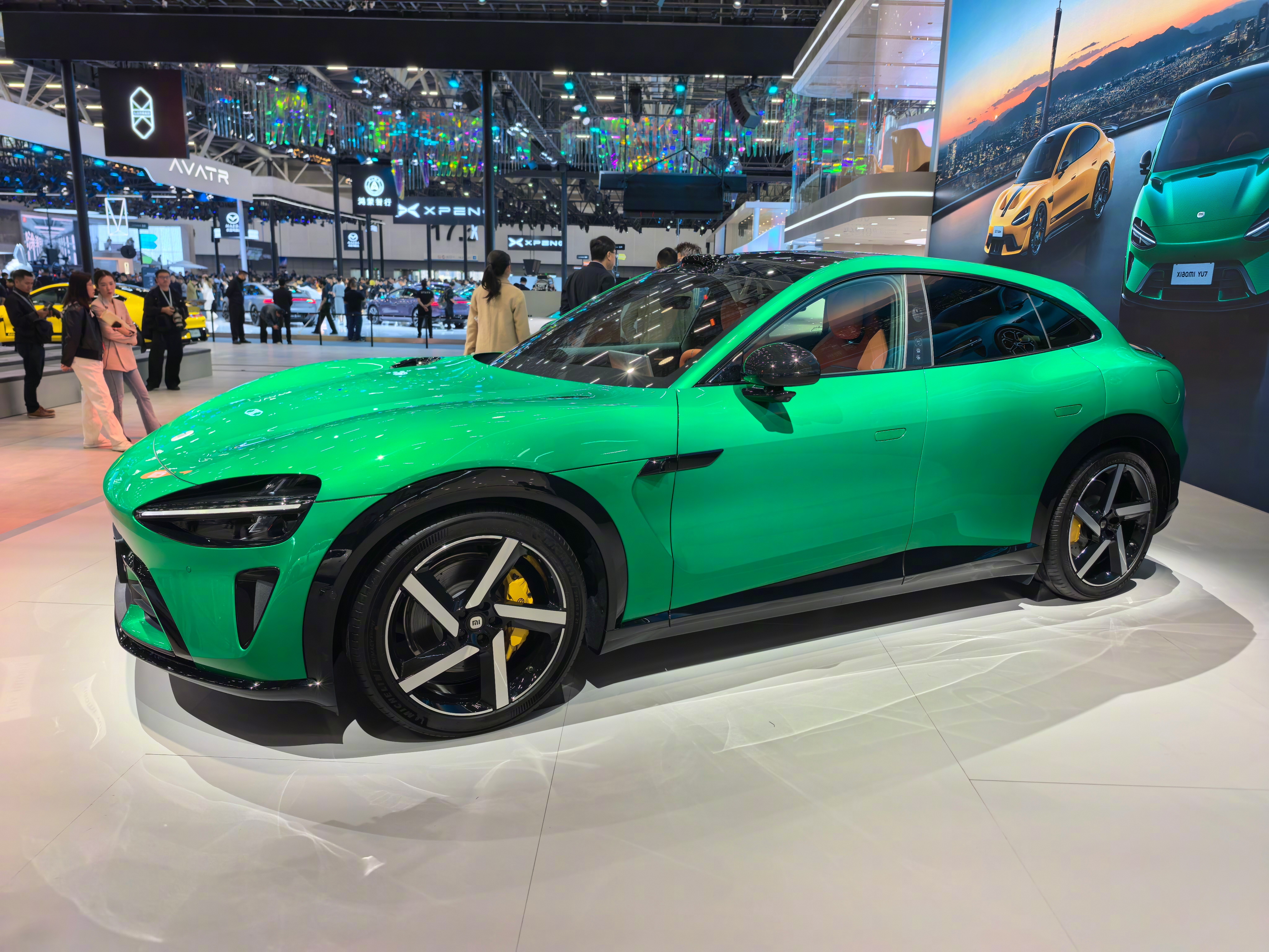 我觉得小米最好看的三个颜色，你觉得呢？ 