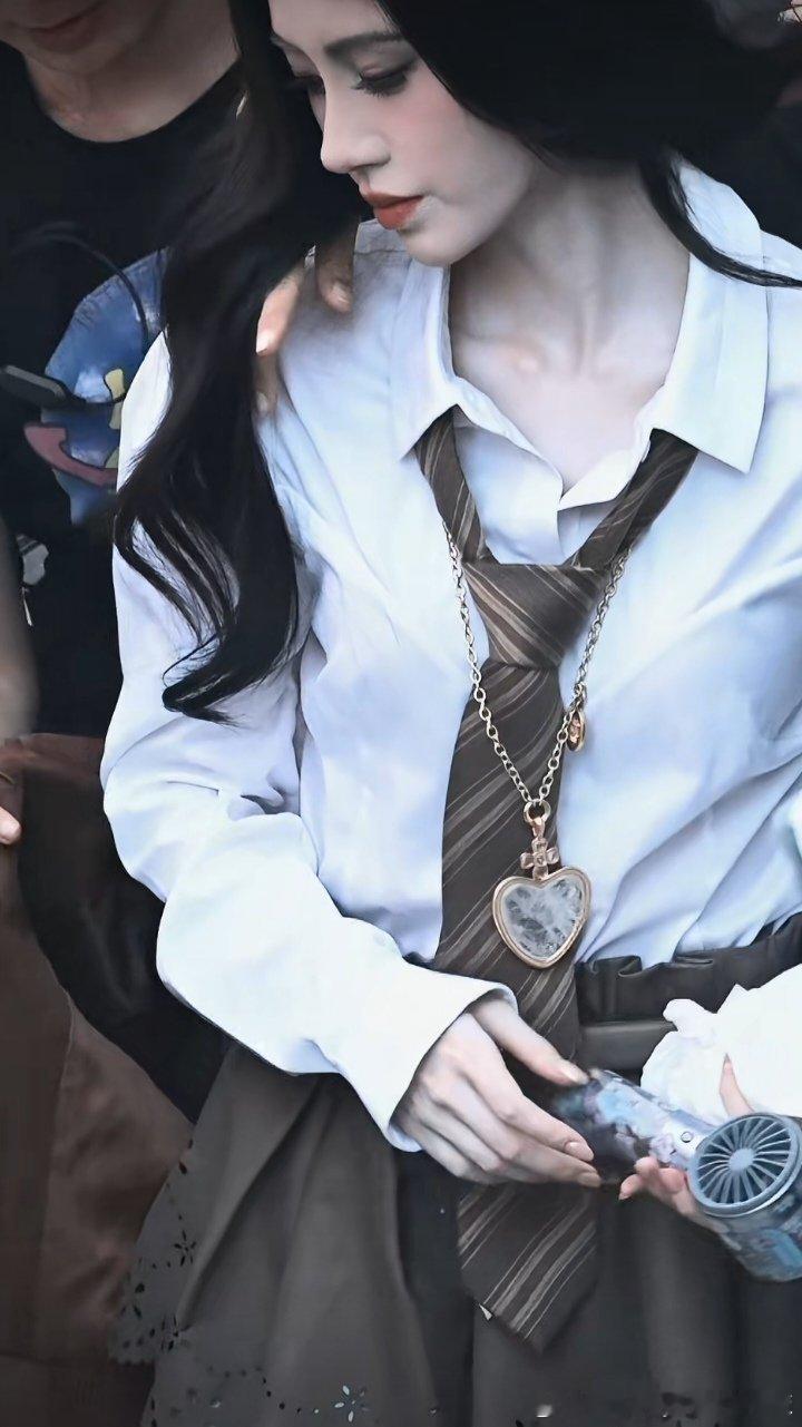 jjy鞠婧祎万花世界 jjy鞠婧祎苏绿夏 jjy愿有好运 ，伴随着你​​​