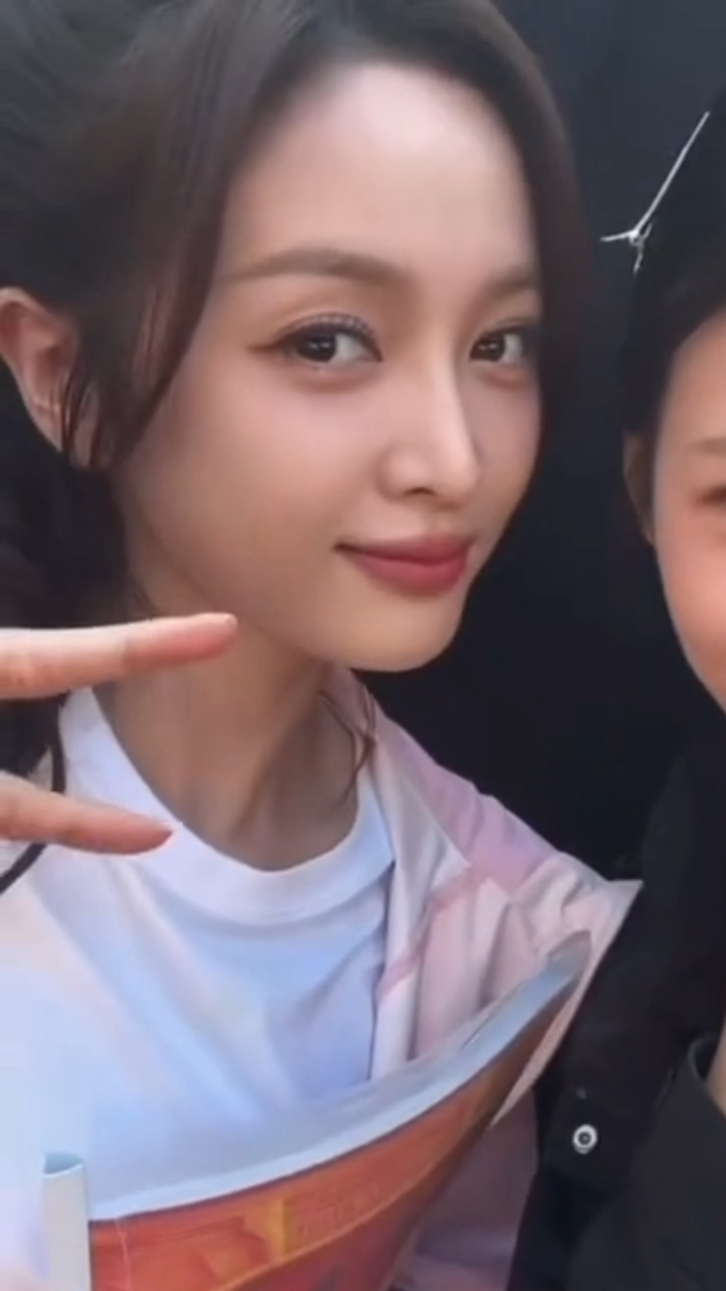 wxy 捡到有戏合影的吴选live图 