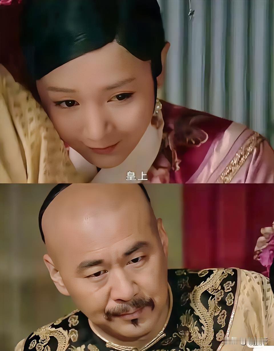 哈哈，胖橘这生无可恋的样子，不知道的还以为是华妃把他赏给颂芝当“娇夫”了[捂脸]
