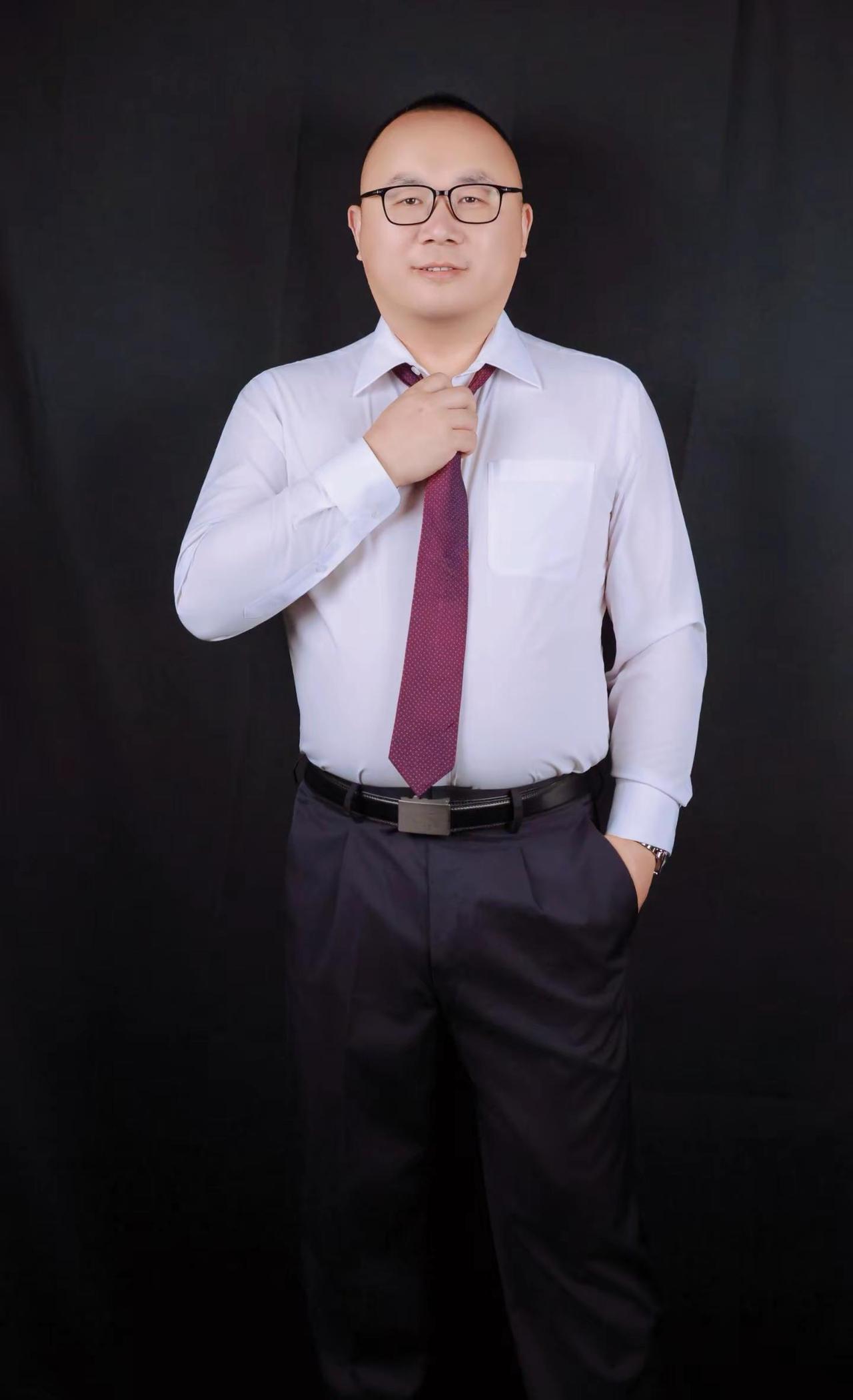 所有的东西都很普通，只是因为你的喜欢和执念给它加了滤镜，春会来，事会顺，人会好，