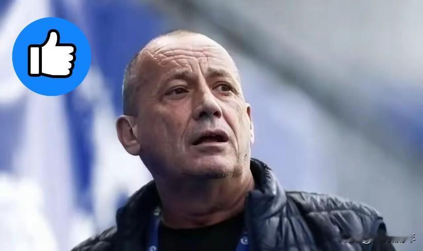 1月12日，法国科西嘉的“独立运动”头目阿兰•奥尔索尼，在其母亲葬礼上被人用长枪