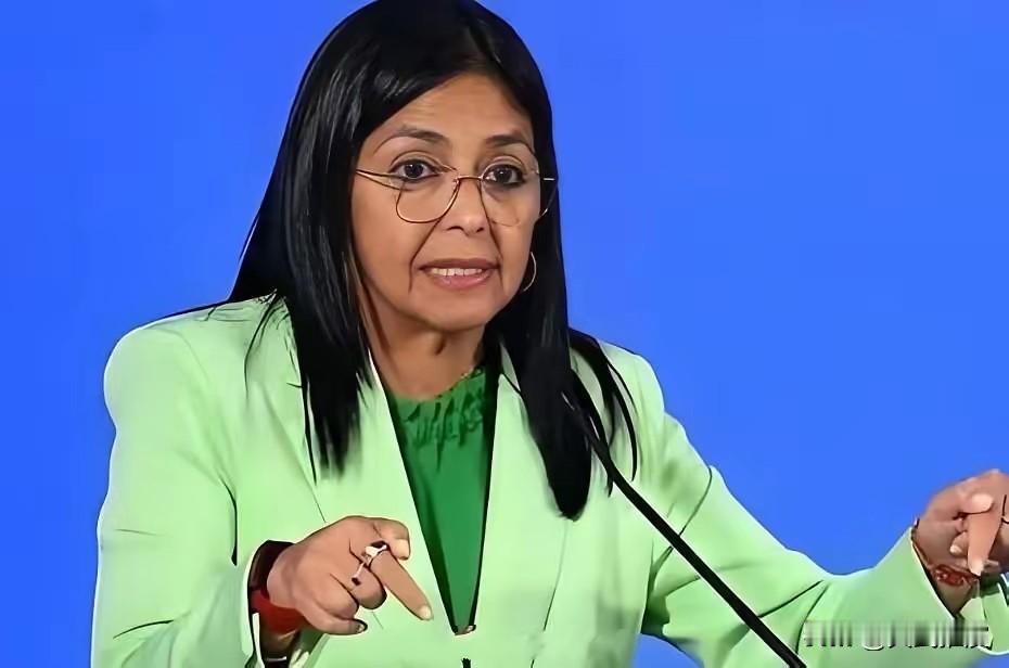 委内瑞拉代理总统，在白宫记者晚宴上的枪击事件发生后，第一时间在社交媒体上表示：“