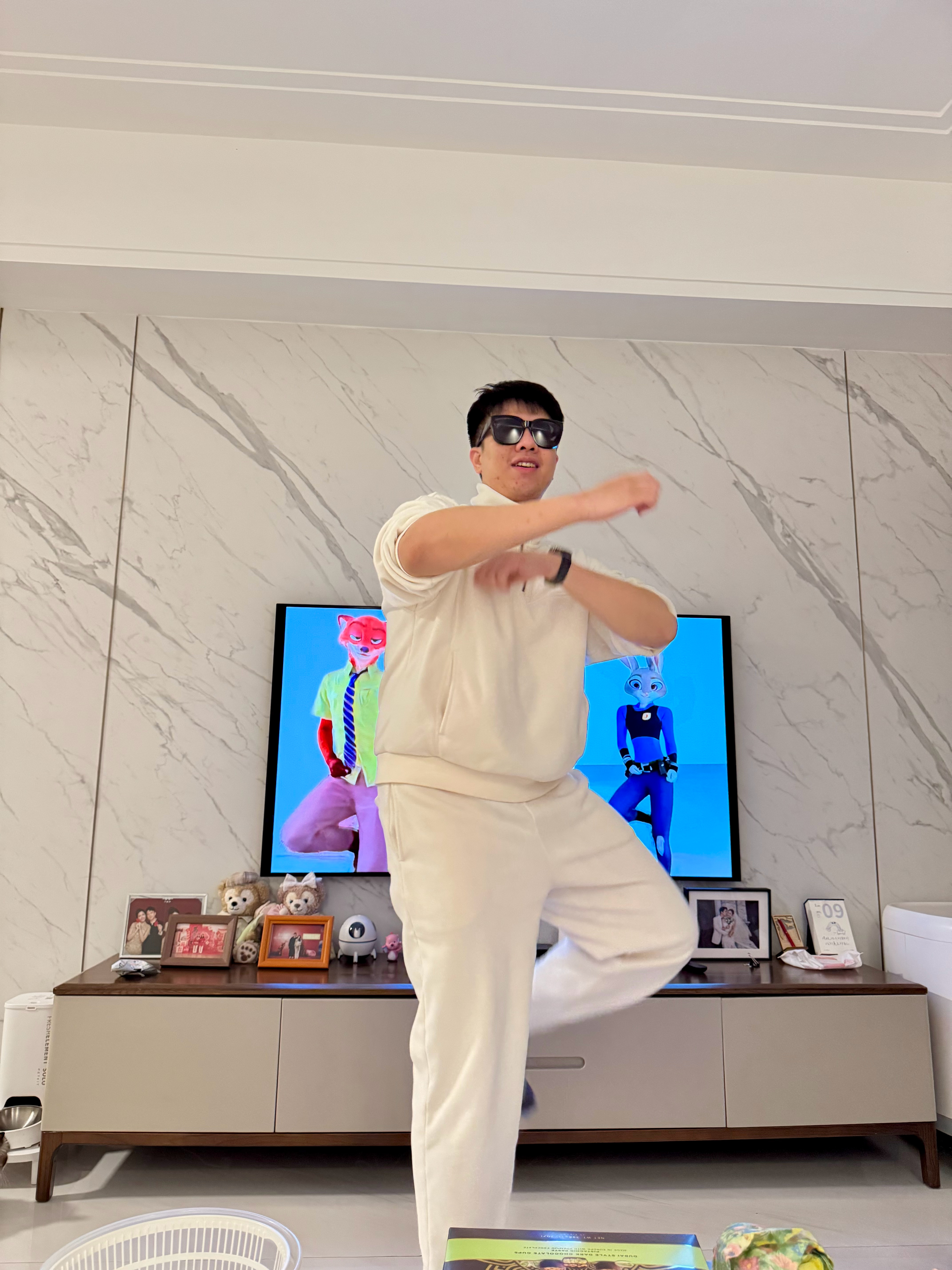 私下练习视角，我听了好几个小时的刀马不知道，哥的舞蹈很曼妙🤣我鸿的恋爱日记