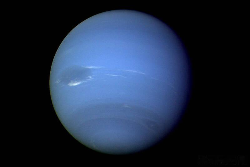 海王星卫星曾发生“宇宙大碰撞”！韦伯望远镜发现幕后“元凶”或是海卫一海外新鲜事 