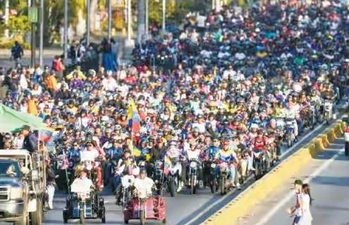 特朗普提高攻击调门，马杜罗公开信反击美国施压