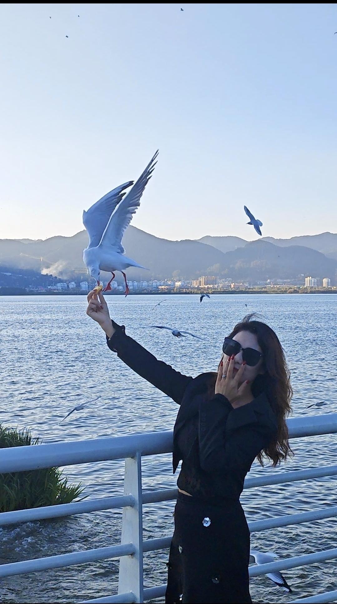 新的一年想多陪陪谁家和万事兴，家人团聚才是最大的幸福。