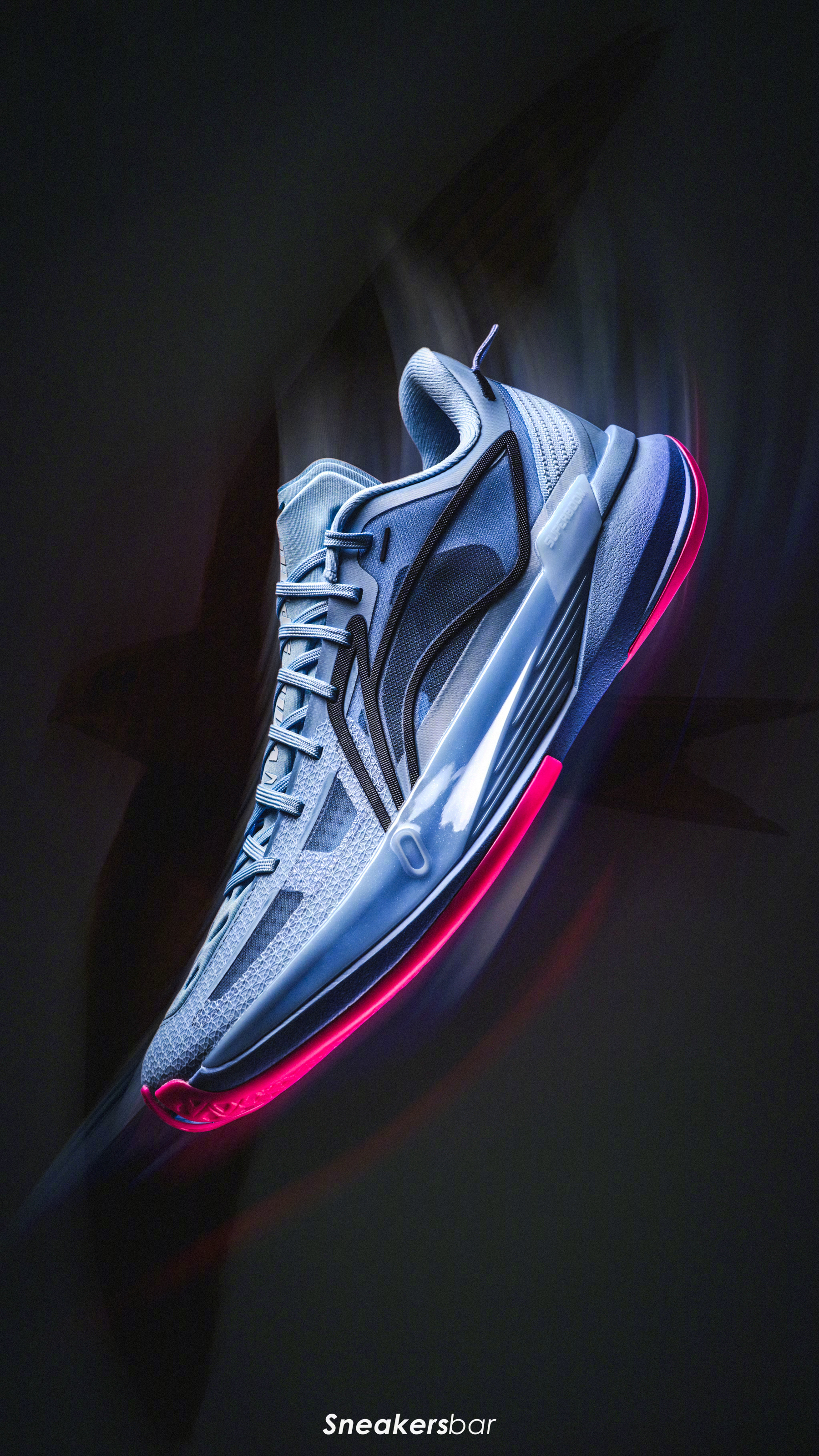 LI-NING ULTRALIGHT 2026预告壁纸，周末开箱聊聊超轻2026