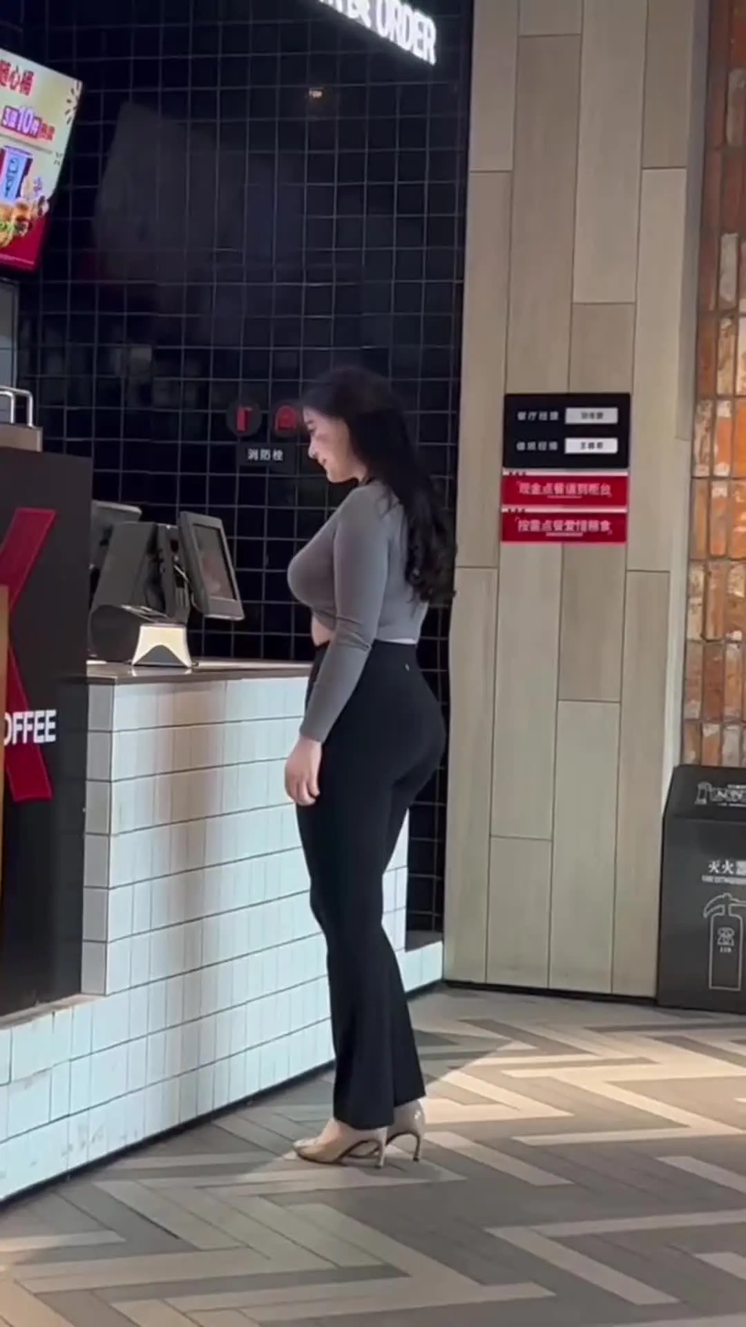 “好久没有吃过KFC了”   博主