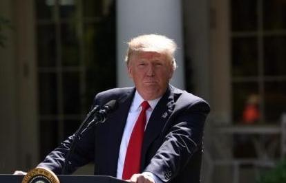 联合国管不了特朗普，世界管不了特朗普，没有敢碰特朗普！但是：美国人民是不怕特朗普