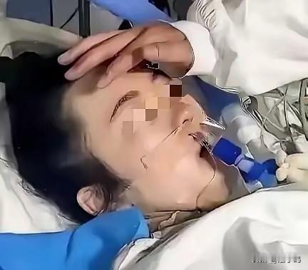 下辈子别来这个家了！
这是一个老父亲对女儿说的话，短短一句话，却用尽了他全身的力
