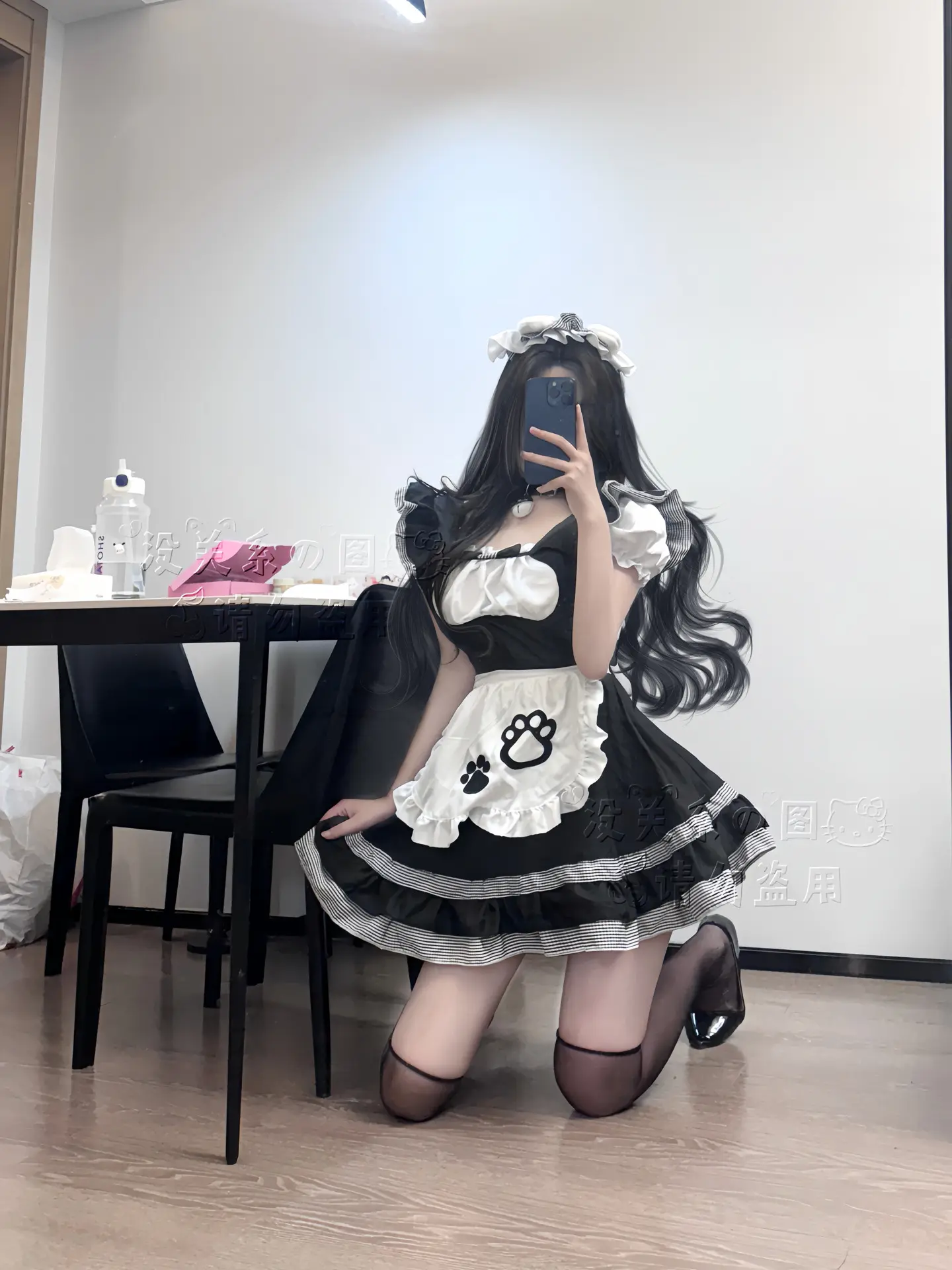 你发的娃娃脸降落在身边