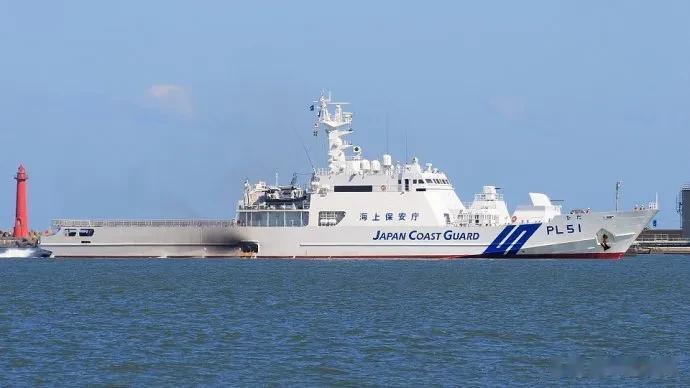 日本决定！再次援助菲律宾五艘大型海警巡逻船。
菲律宾海警新任司令加万宣布：我们将