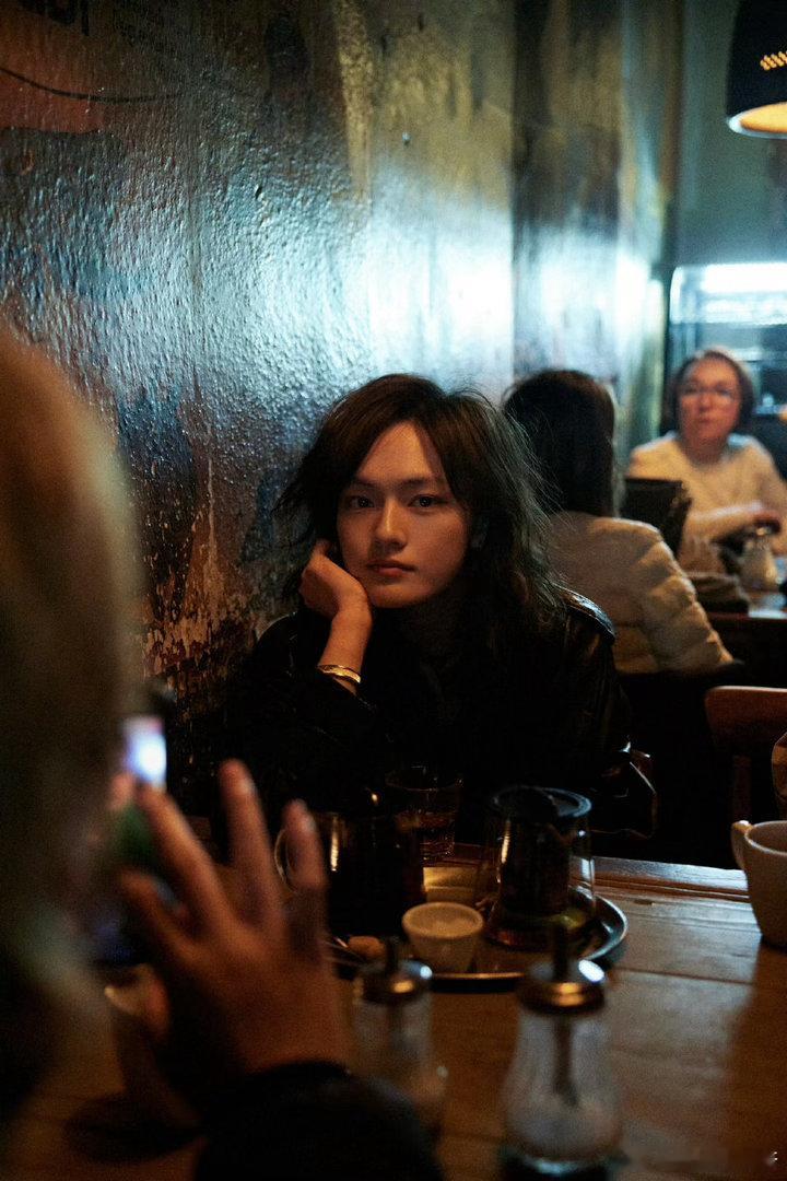 我许可北影节看宋佳文淇新片 北影节有宋佳文淇新片越品越有，宋佳和文淇这两位甜菜合