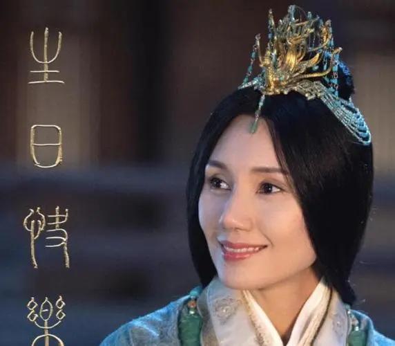 ２００７年，在李静的一期访谈节目中，一向淡定从容、沉稳冷静的袁泉突然情绪失控、忍