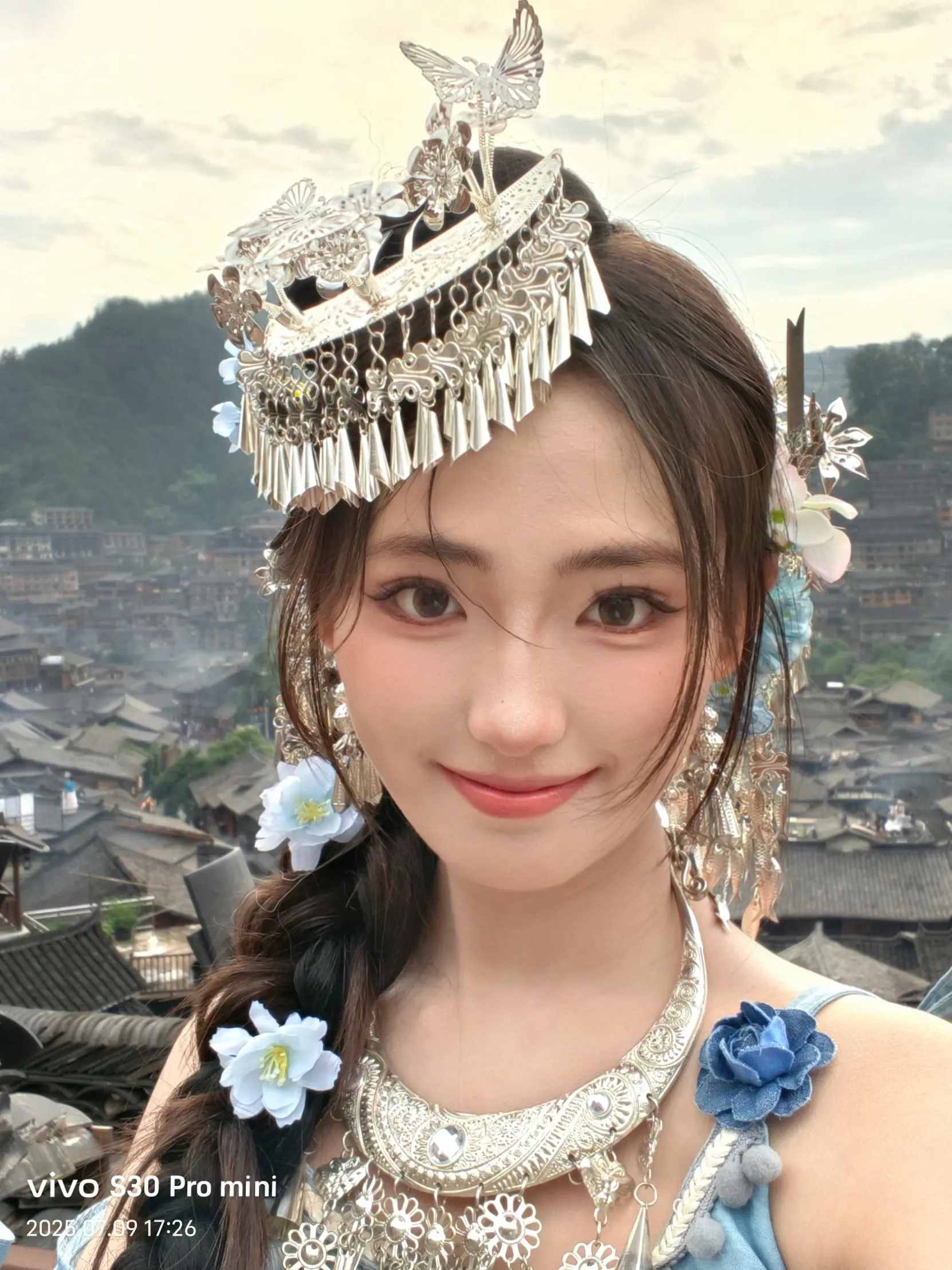 阴天 还是色彩还是很好看🥰。想要一个抱抱