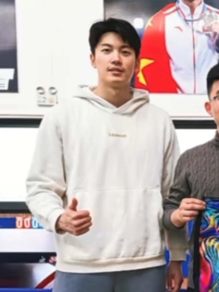 也是两种风味的感觉汪顺