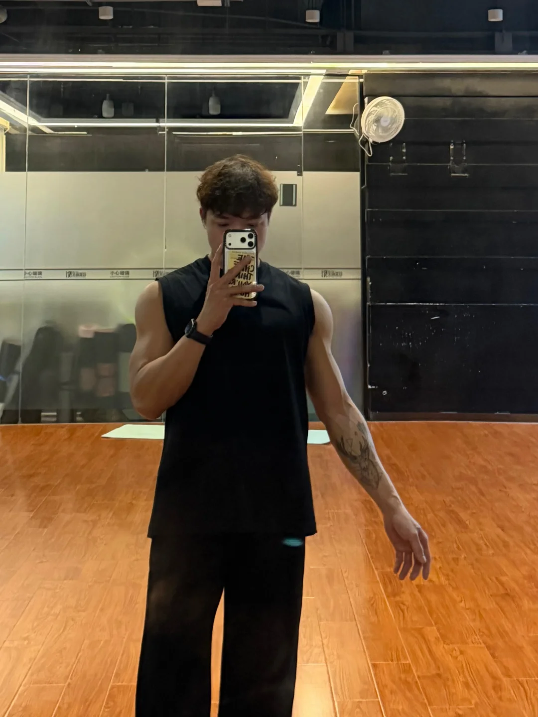 把手给我🫳🏻