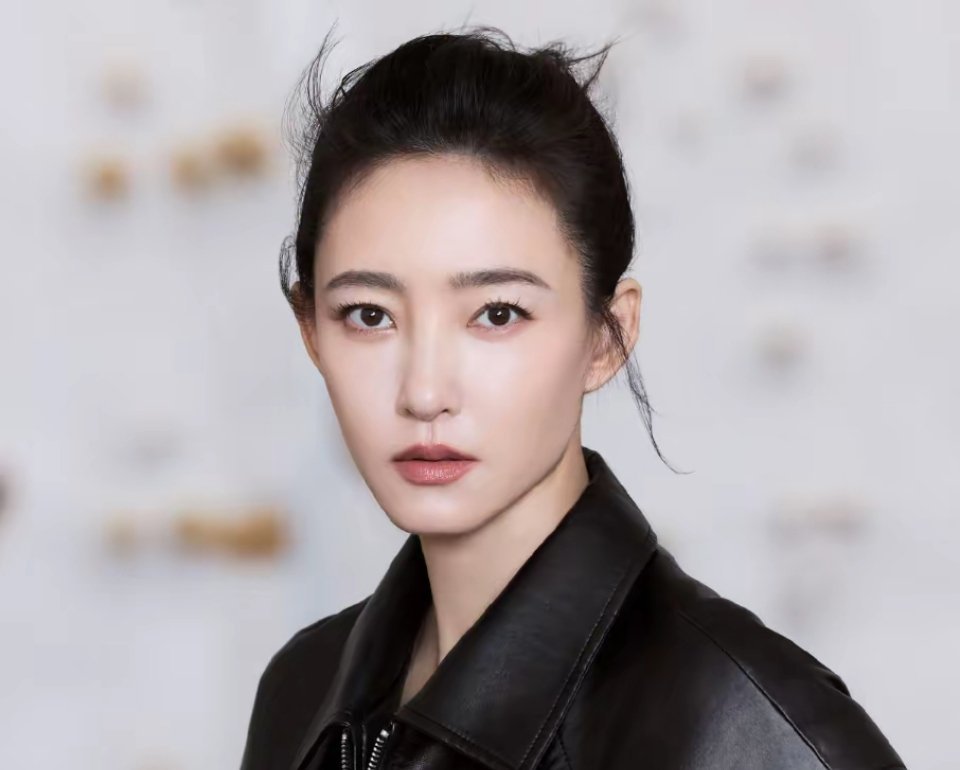 #王丽坤老公承认嫖娼花费数百万元#如果爆料是真的，真的很难理解，王丽坤也算是娱乐