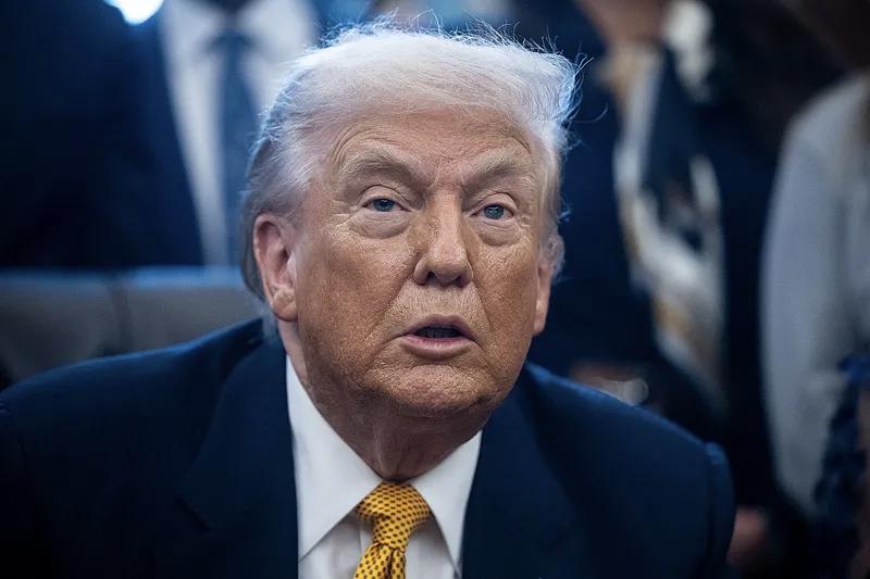 特朗普这头纸老虎开始现原形了

伊朗“真实承诺4”已经打到第30轮反击，中东这出