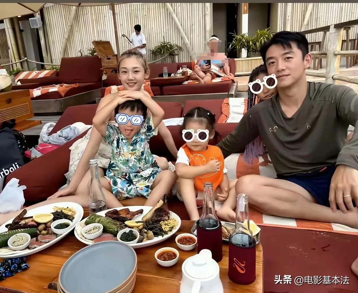 郑恺苗苗，引起热议！

9月13日晚上，郑恺苗苗夫妇冲上热搜，原因是有人发文说，