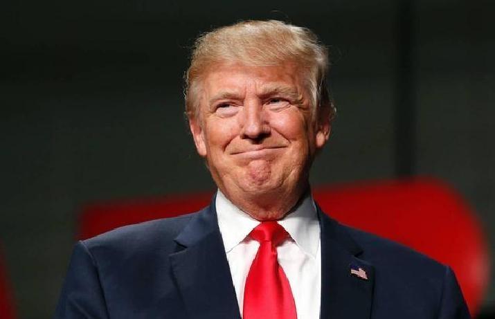 美国对中国实行了四十年的政策，试图把中国纳入既定的剧本之中：通过开放和经贸接触来