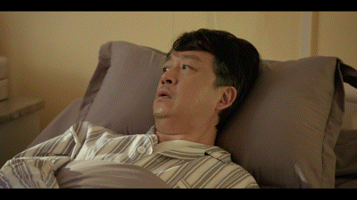 潘粤明演技黑夜告白 潘粤明用实力证明什么是演技派，一场重伤戏全靠细节撑起来，眼神