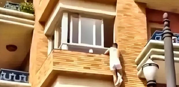 [中国赞]广东一女子趁丈夫出差不在家，邀男邻居来家中约会，不料，就在两人雨云时，