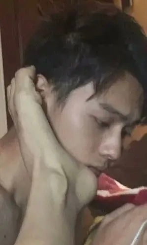疑似许凯用家里座机接电话📞 ​​​