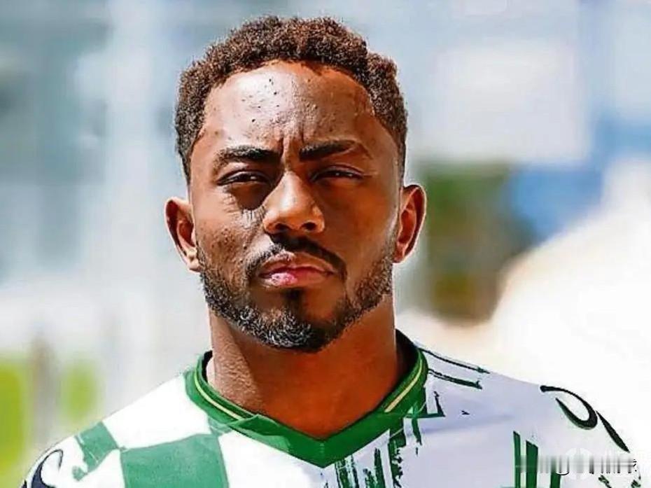 加布里埃尔将重回上海海港…葡超莫雷拉人足球俱乐部官方宣布，队内的巴西边锋加布里埃