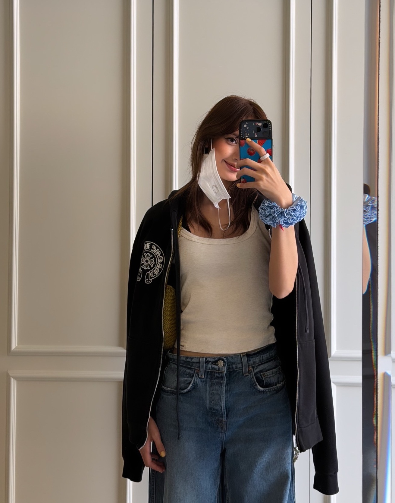 lv三公子和Lisa疑似分手后 Lisa首次出境状态很好呢我感觉我学到了yxh的