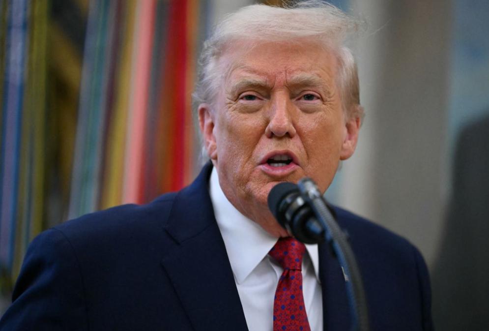 不装了！悍然扣押中国油轮后，特朗普放话：油和船都归美国了！

据英国BBC报道，