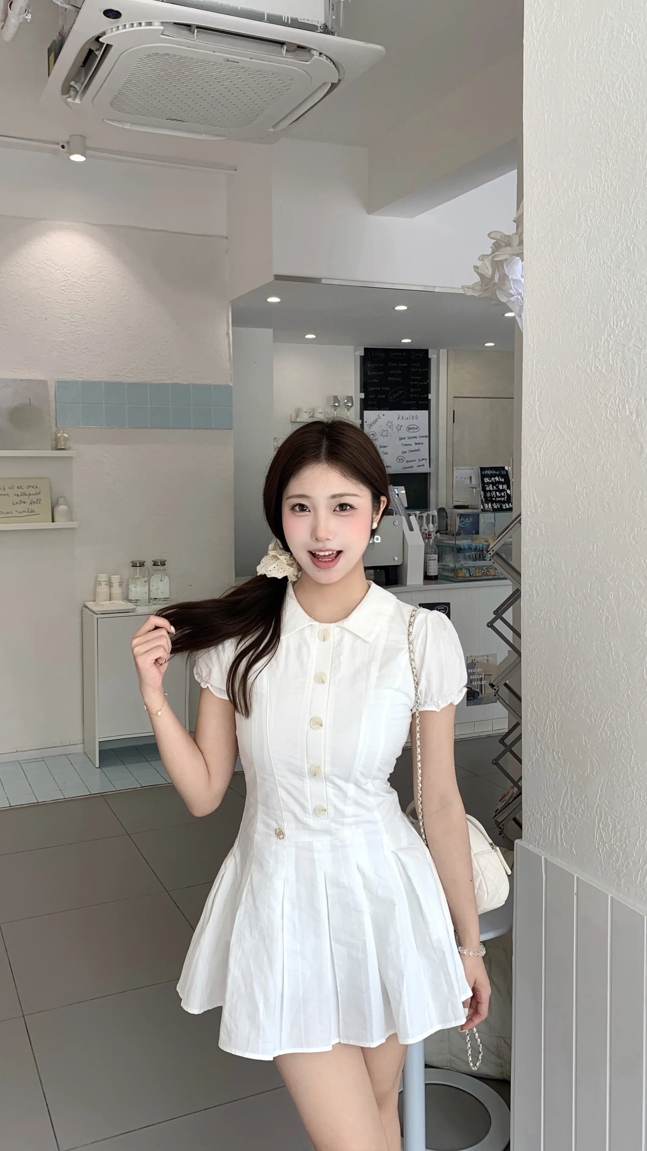 我保证我是一个乖小孩 只是偶尔有一点坏