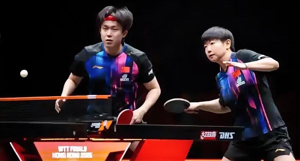 乒乓球🏓全锦赛的赛事情况，只能依靠小道消息或者媒体来传播，全国一百多个电视频道