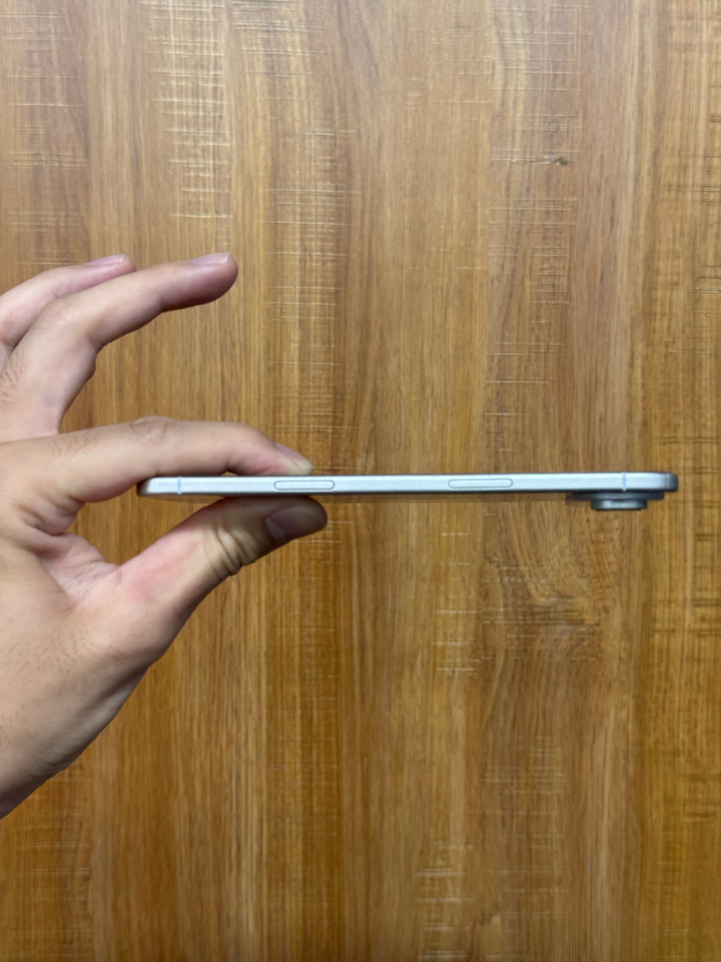 哇…不要太离谱了吧[流汗]iPhone17Air iPhone 17Air这个也