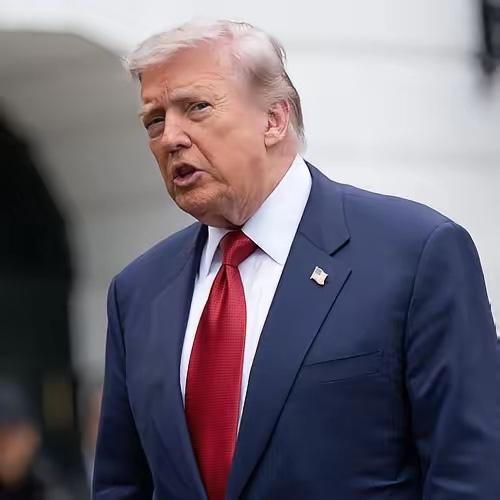 特朗普紧急下令消息
​2026年7月26日消息，当地时间7月25日，美国总统特朗