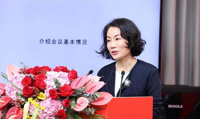 A股薪酬最高的女董秘，2018年税前年薪849万，这个数字比排名第二的同行高出整