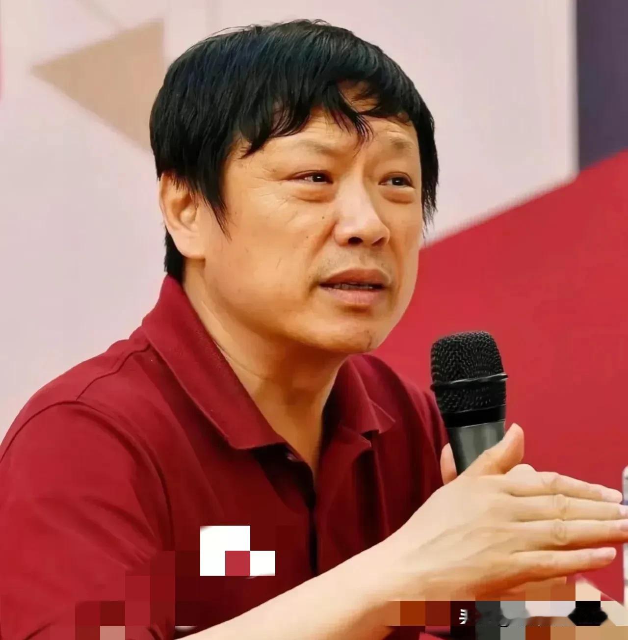 胡锡进评论武汉大学图书馆事件，很多方面的确是值得深思！虽然入木三分，但还是不能解