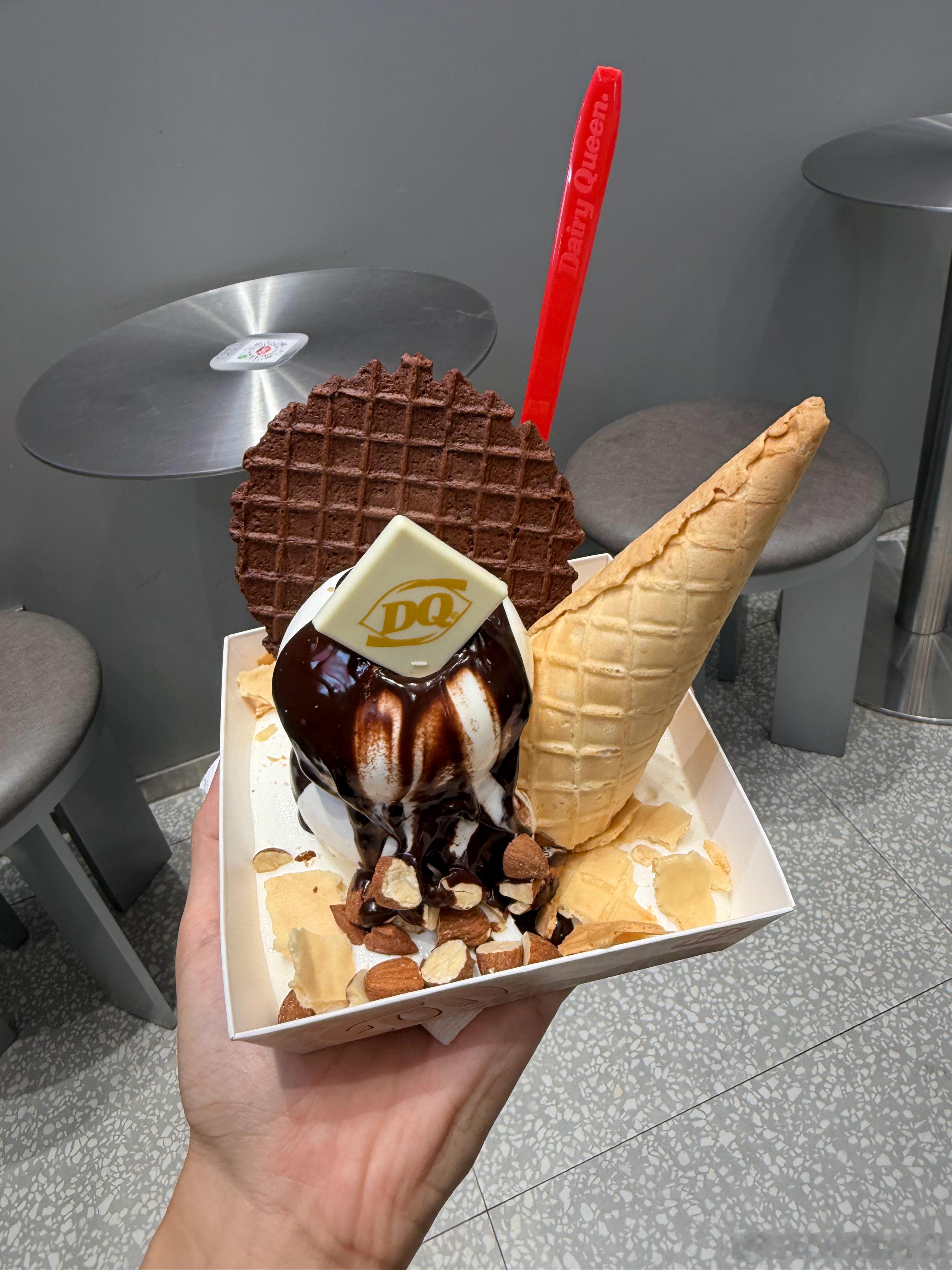 横屋·駅前拉面的麻婆豆腐面必胜客的披萨费大厨的肉沫蒸蛋 酸甜条shakeshac