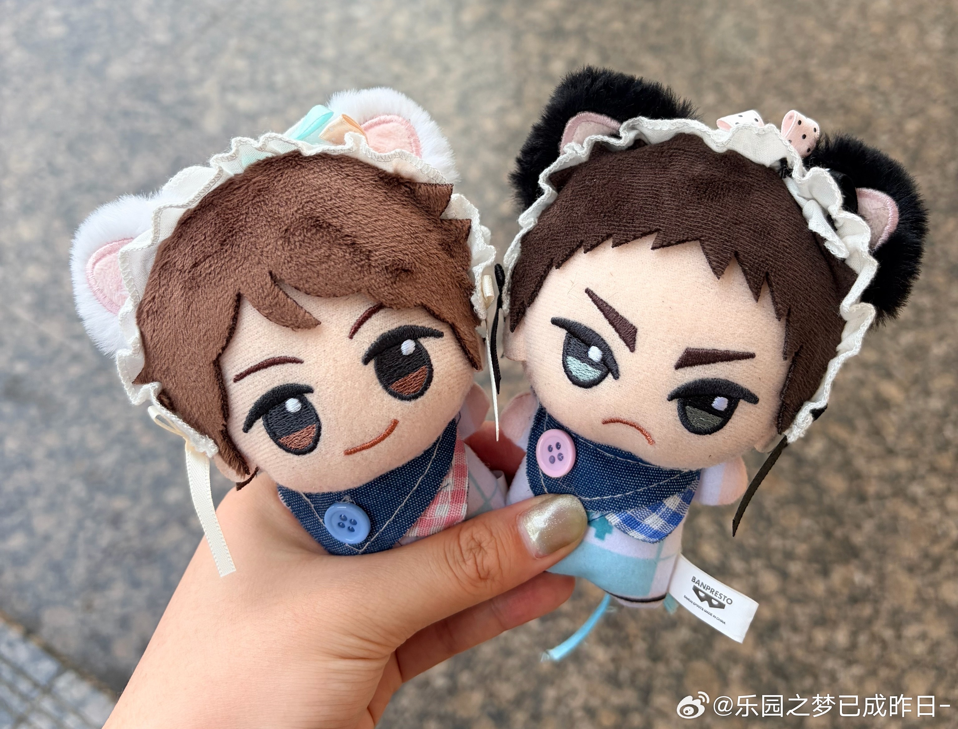 呜呜呜好萌呀……呜呜呜😭世界还要被这种萌物统治多久呜呜呜😭 