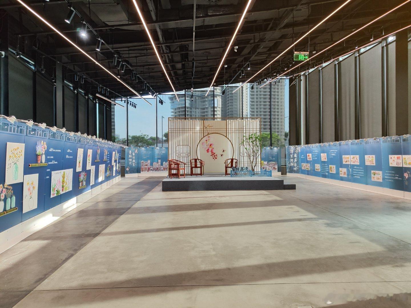 【船台1914小林展】这个网红景点在烈日下变得人烟稀少，即使上了个小林展，人流仍