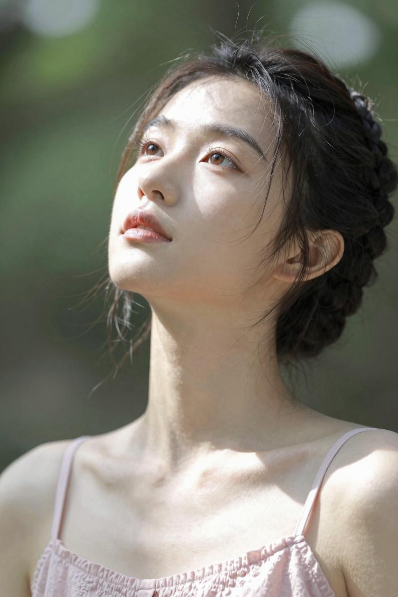 春风吹鬓发，日暖照眉梢。人像摄影你会喜欢什么类型的写真 人物摄影作品分享