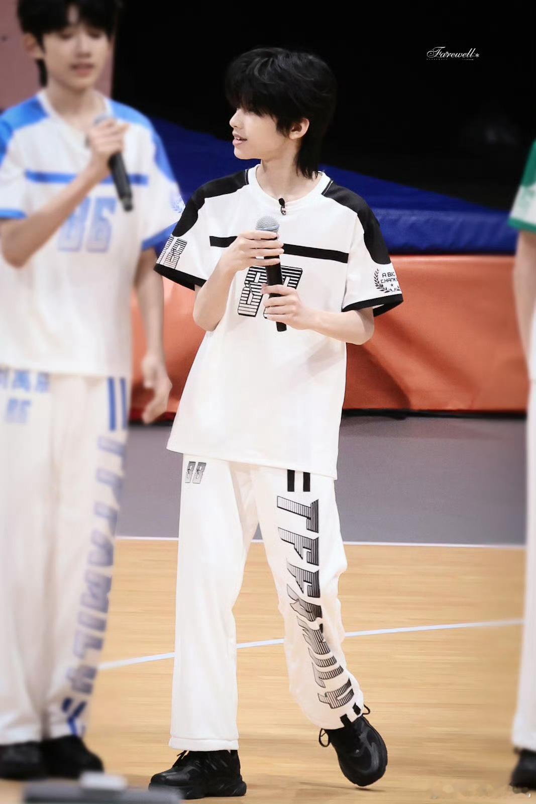 tf五代新歌拜托拜托👑👑👑𝑫𝒂𝒏𝒄𝒆早已𝑳𝒆𝒈𝒆𝒏𝒅