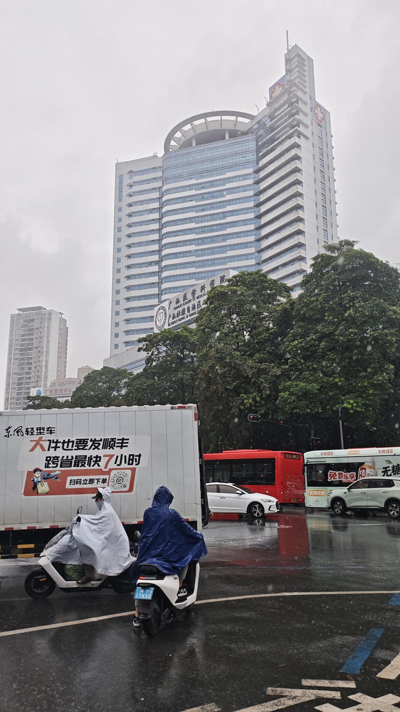 虽然大家都说现在AI很发达，但是，你有没有发现，现在AI在阅读多音字方面还是频繁