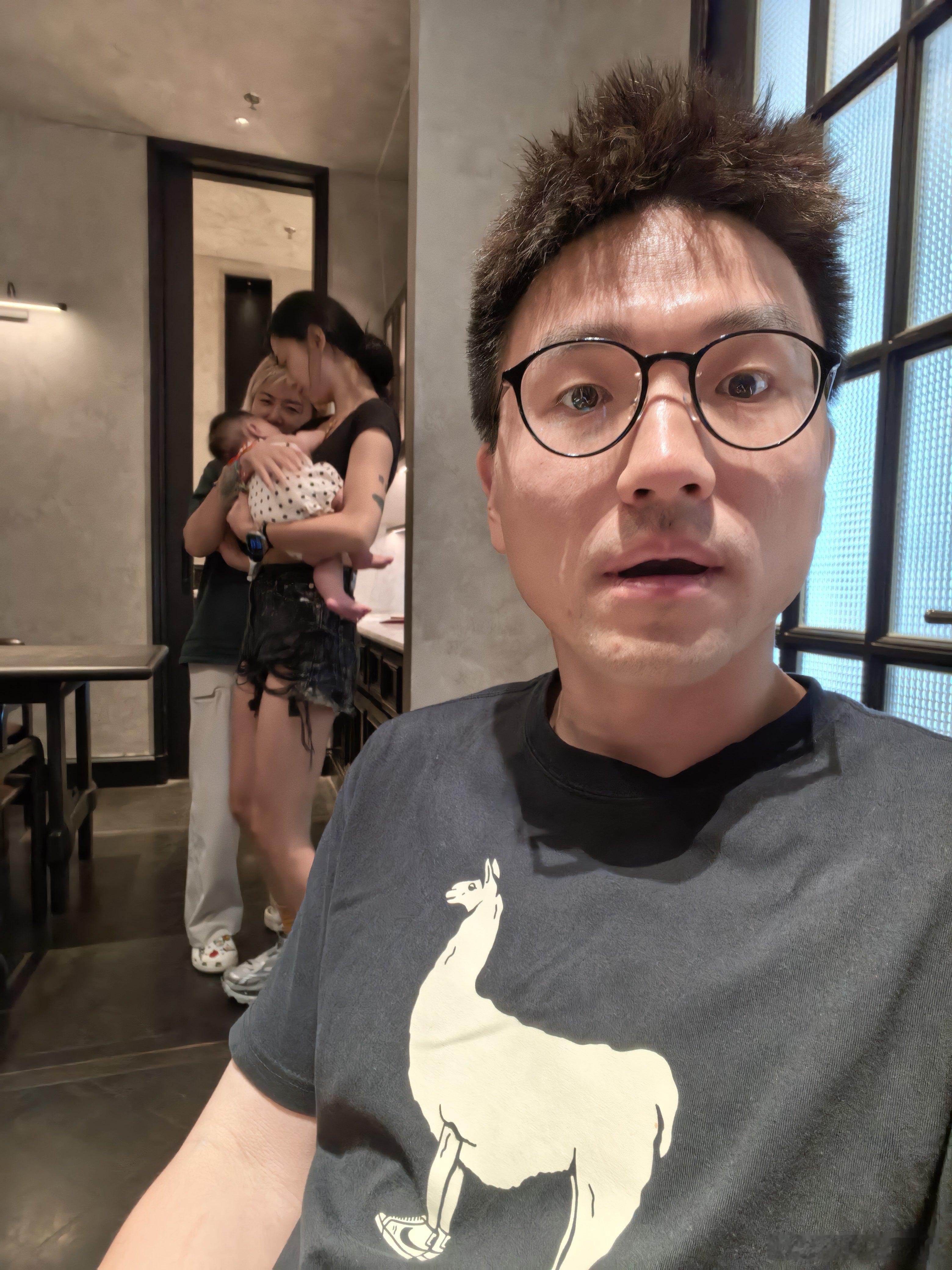 感谢女儿让我体验父亲节的快乐 