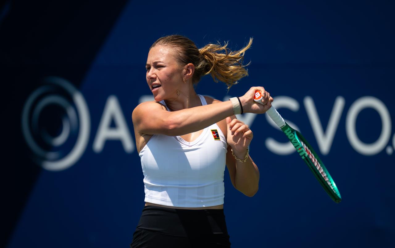 阿尼西莫娃不战而胜！对手赛前伤退，8号种子躺进32强！
WTA1000多伦多站女