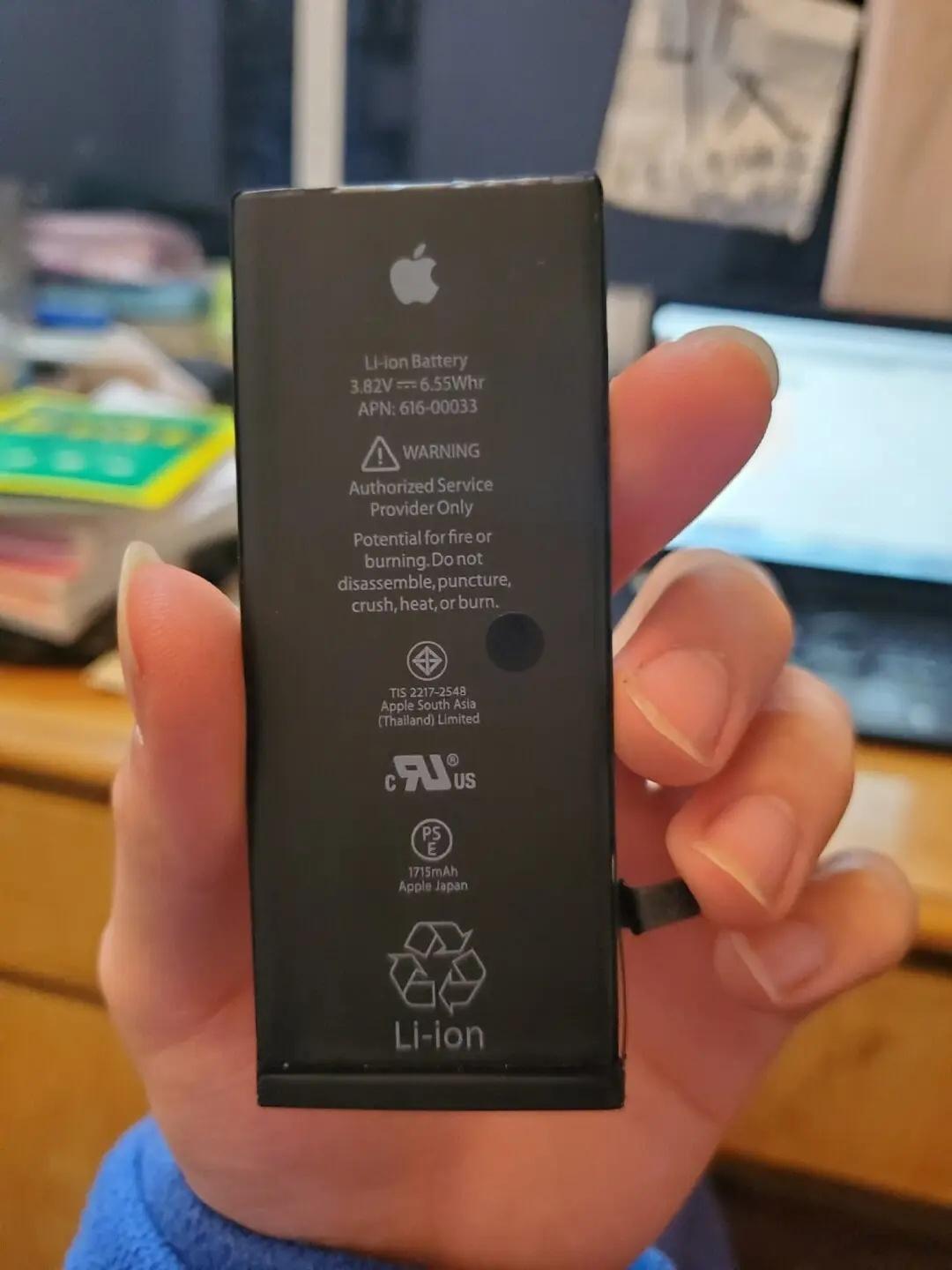 #旧款iPhone电池维修价格全系上调# 今年3月份的时候，苹果已经上调了iPh