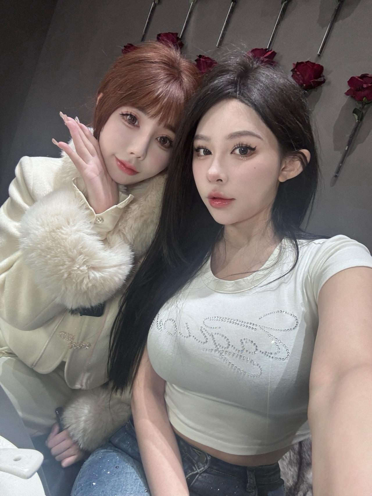 哎呦哎呦爱吃甜甜的糖葫芦#闺蜜 #姐妹 #双子座#巨蟹座